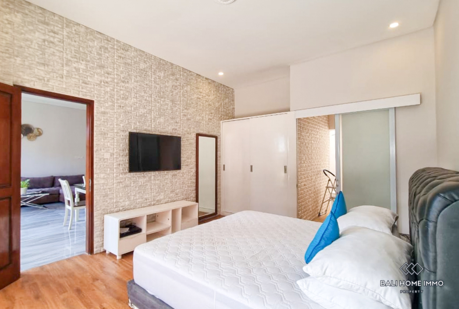 Newly Renovated 2 Bedroom Villa for Yearly Rental in Bali Umalas view 14