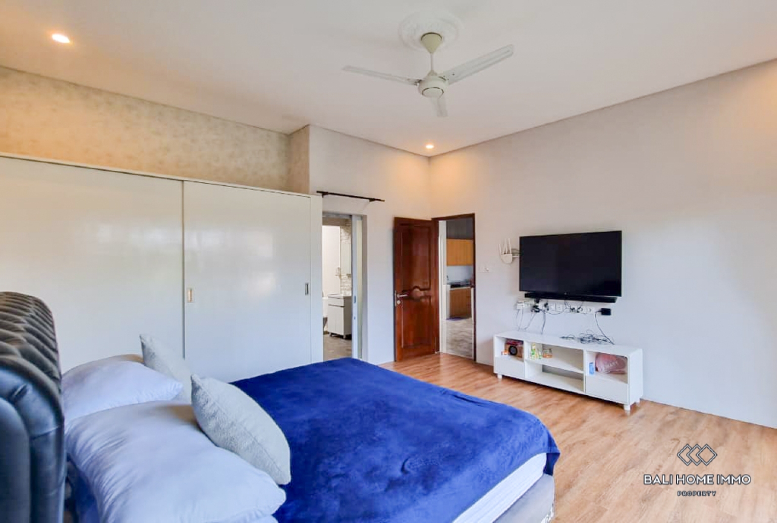 Newly Renovated 2 Bedroom Villa for Yearly Rental in Bali Umalas view 12
