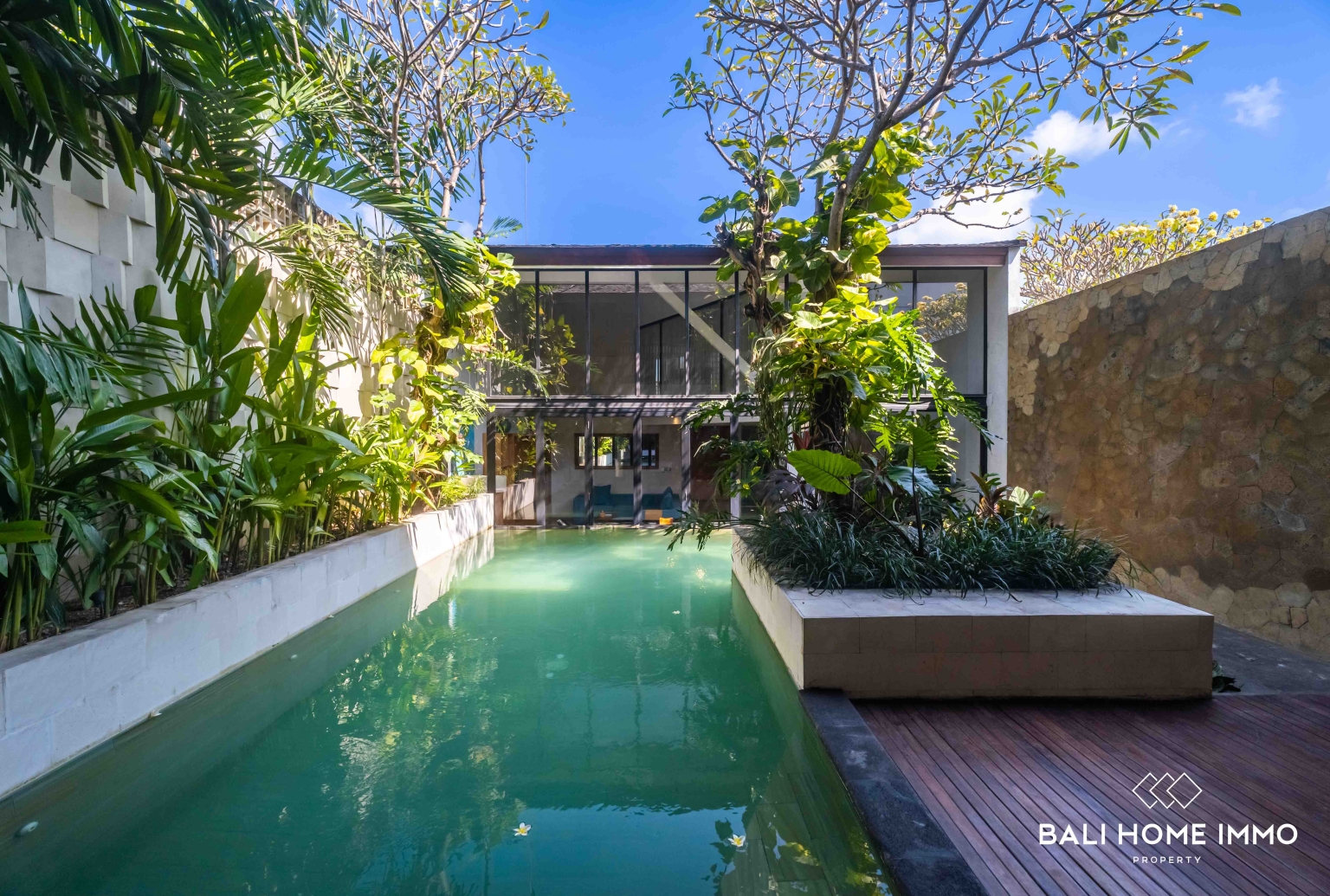 VILLA DE 3 CHAMBRES RÉCEMMENT RÉNOVÉE À LOUER À BALI UMALAS view 30