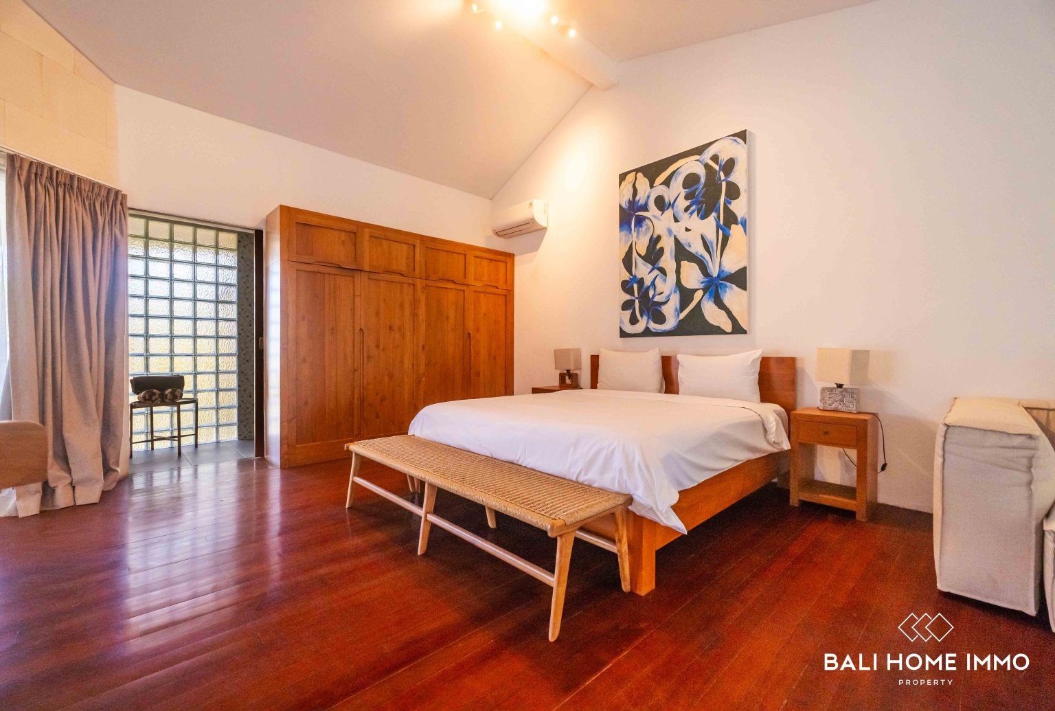 VILLA DE 3 CHAMBRES RÉCEMMENT RÉNOVÉE À LOUER À BALI UMALAS view 13