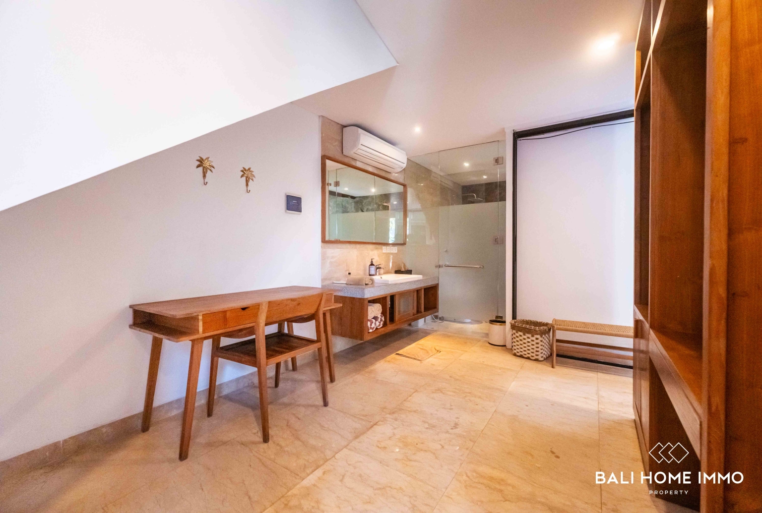VILLA DE 3 CHAMBRES RÉCEMMENT RÉNOVÉE À LOUER À BALI UMALAS view 26