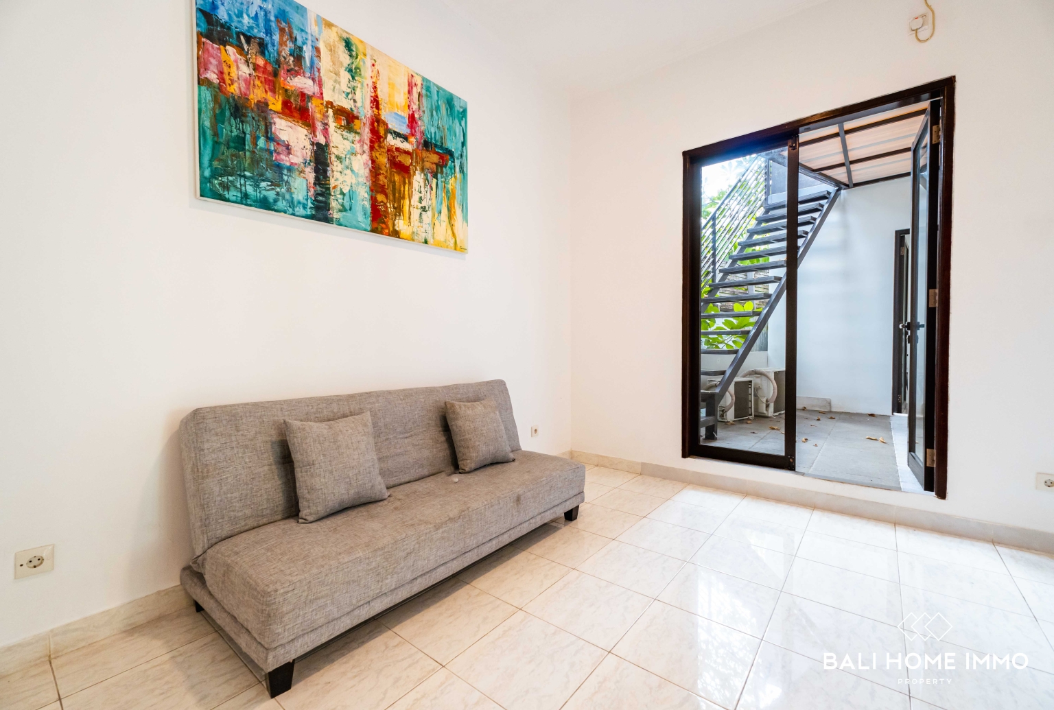 Newly Renovated 4 Bedroom Villa for Yearly Rental in Bali Petitenget view 23