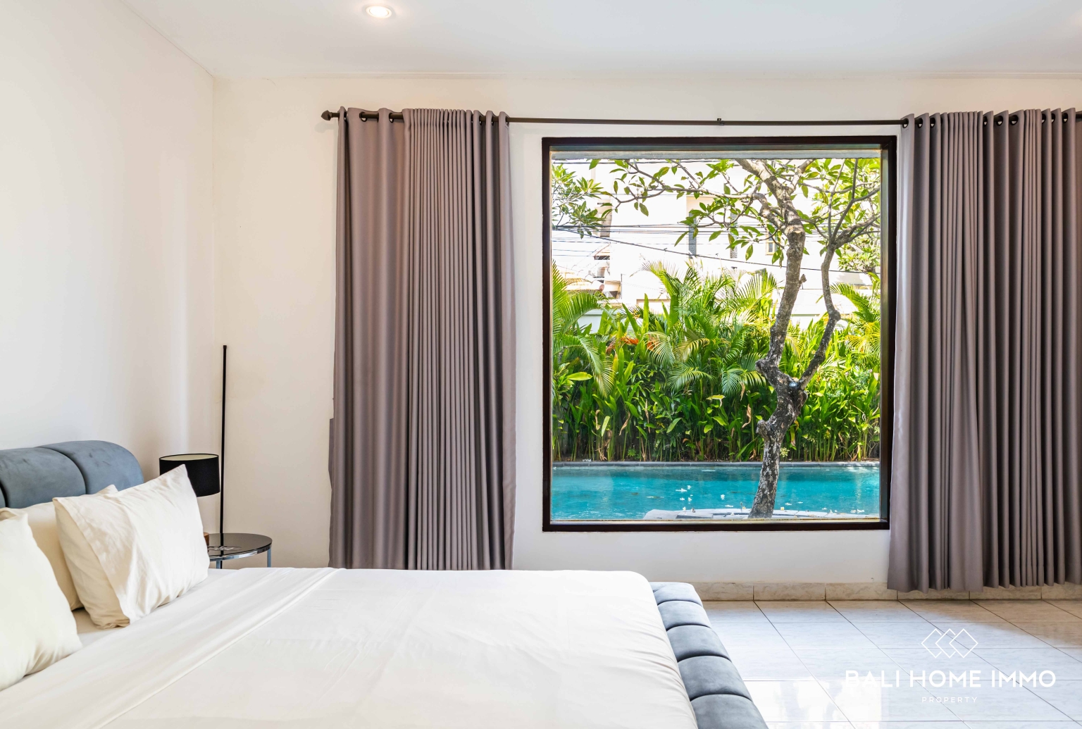 Newly Renovated 4 Bedroom Villa for Yearly Rental in Bali Petitenget view 21