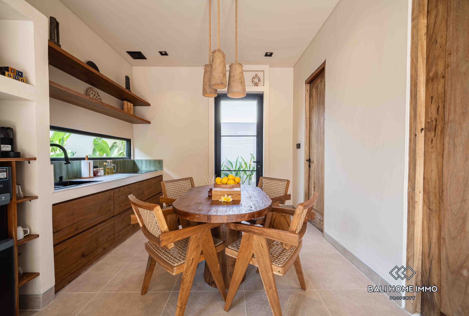 Villa modern 1 kamar baru dijual di Kedungu. view 8