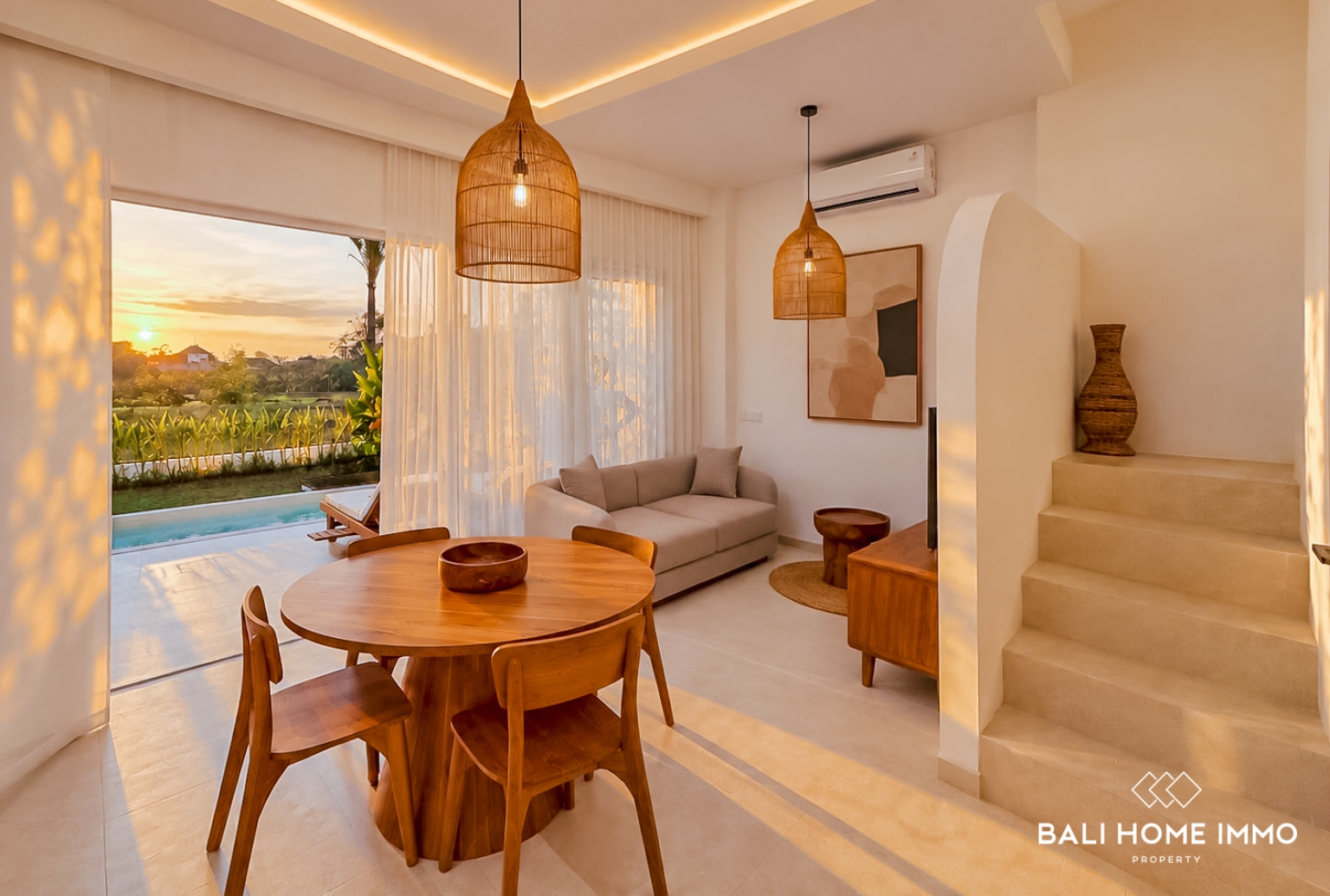 DIJUAL VILA 2 KAMAR YANG INDAH DAN BARU DI UNGASAN view 5