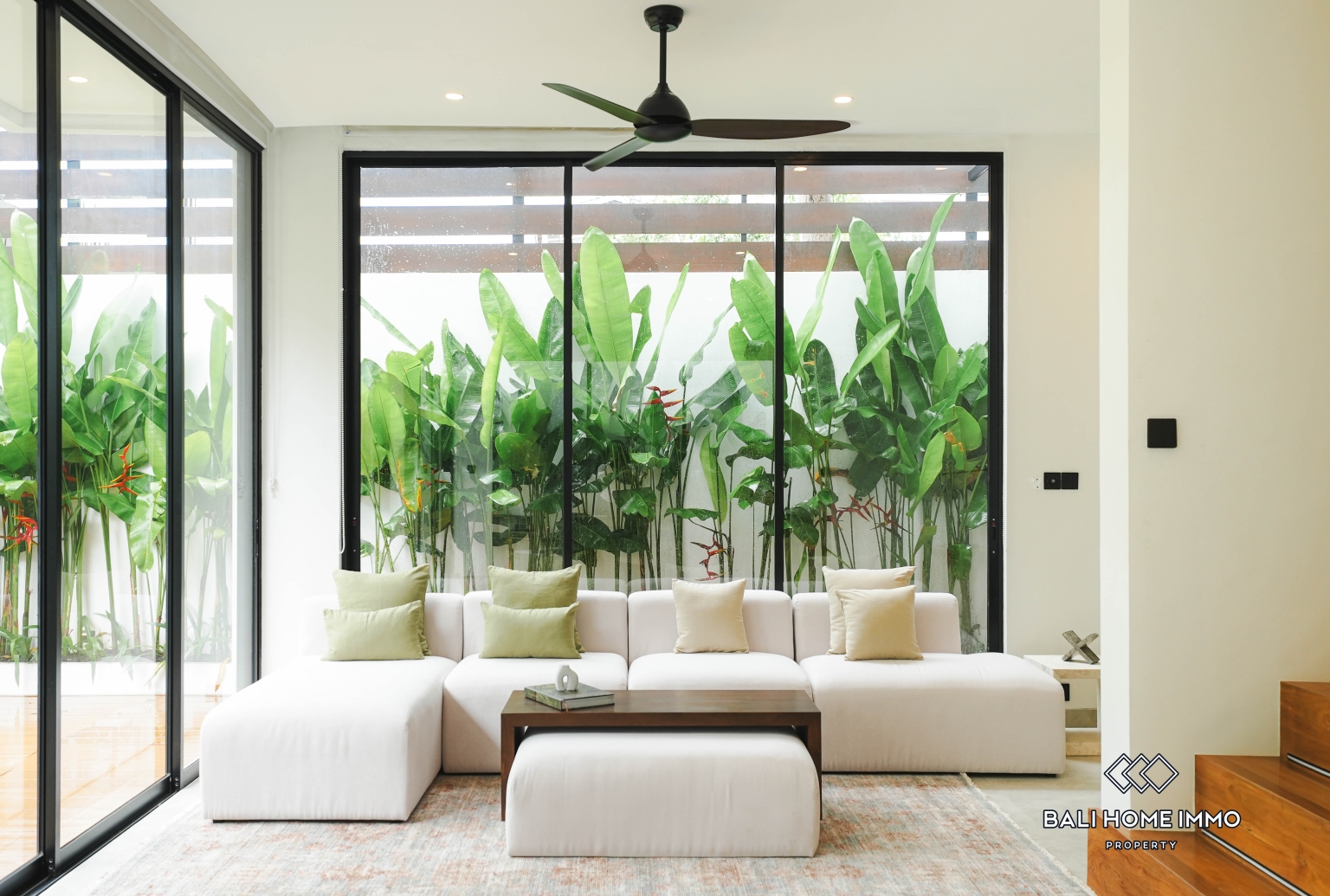 Villa moderne sur plan de 2 chambres à vendre en bail à Balangan Bali view 3
