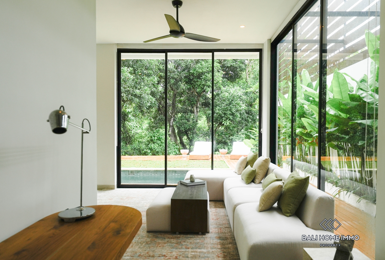 Villa moderne sur plan de 2 chambres à vendre en bail à Balangan Bali view 8