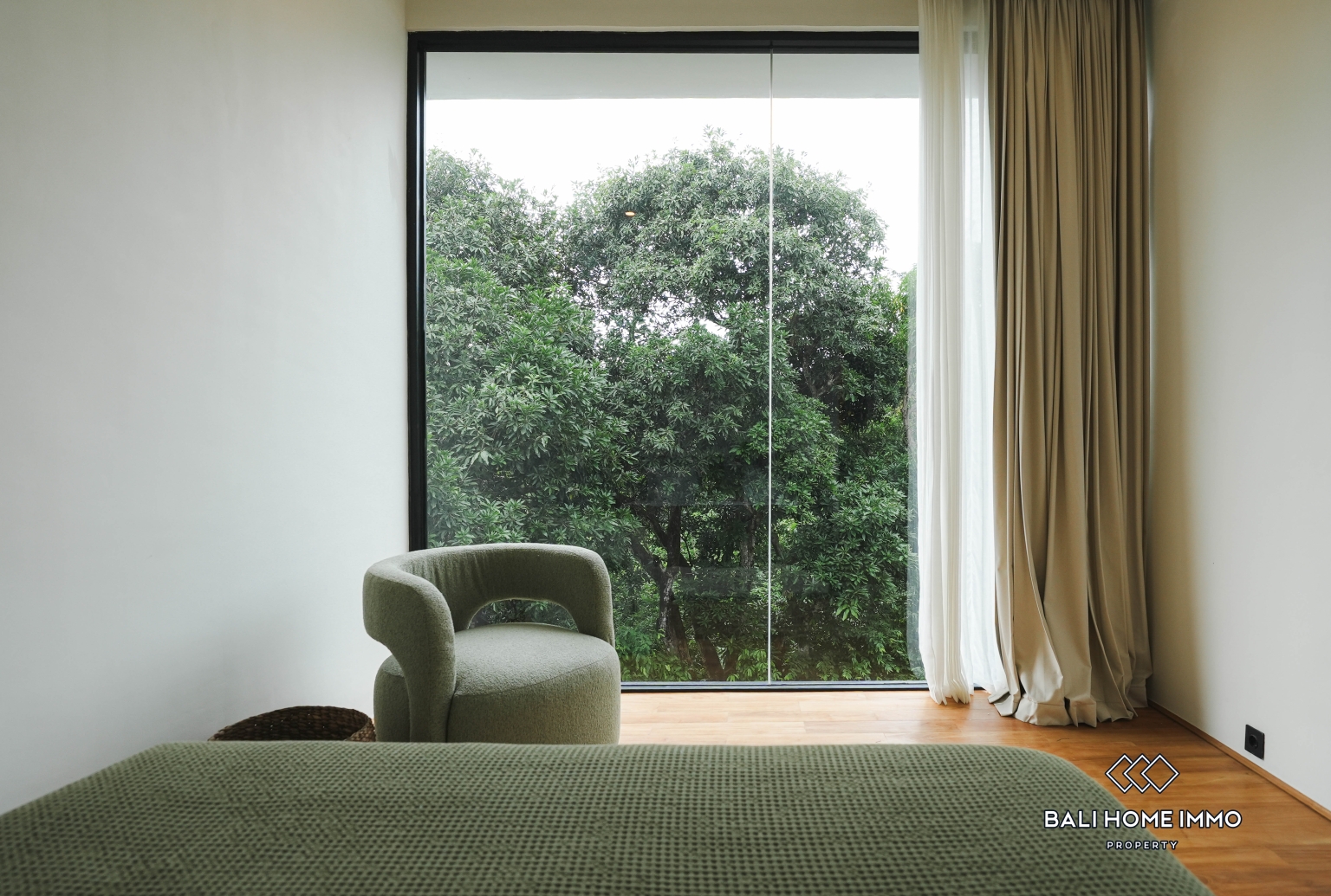 Villa moderne sur plan de 2 chambres à vendre en bail à Balangan Bali view 17