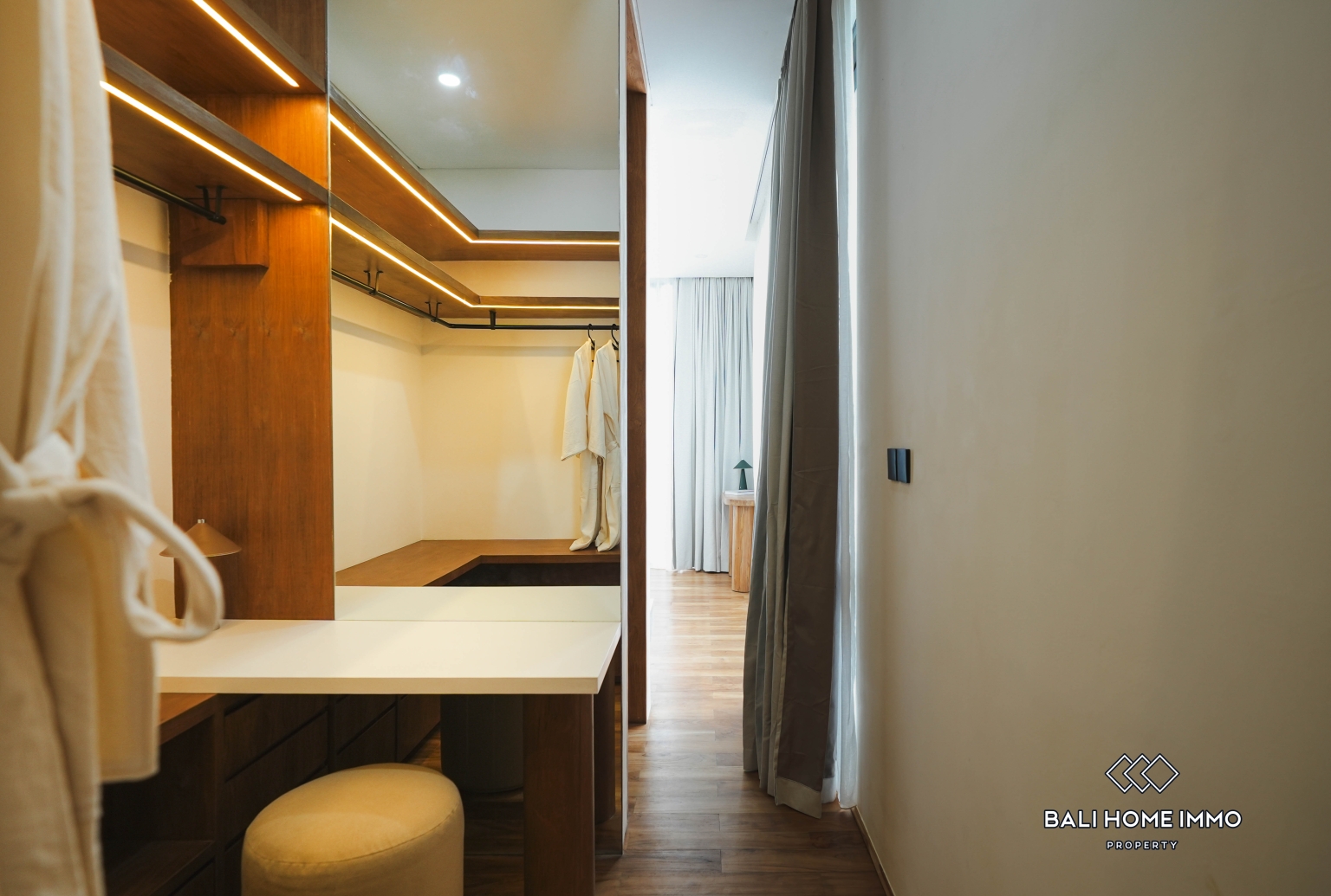 Villa moderne sur plan de 2 chambres à vendre en bail à Balangan Bali view 21