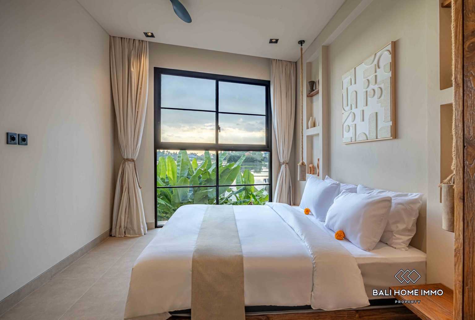 Villa modern 2 kamar off-plan berpemandangan sawah dijual di Kedungu. view 19
