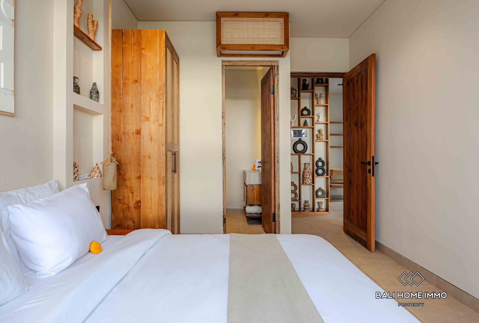 Villa modern 2 kamar off-plan berpemandangan sawah dijual di Kedungu. view 17