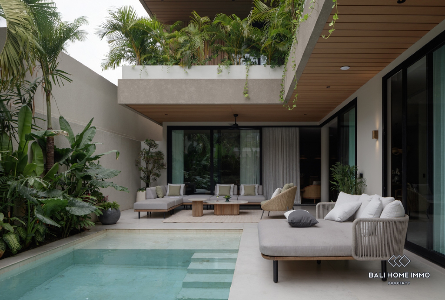 Apartemen penthouse 2 kamar off-plan dijual hak sewa di tepi pantai Pererenan, Bali. view 18