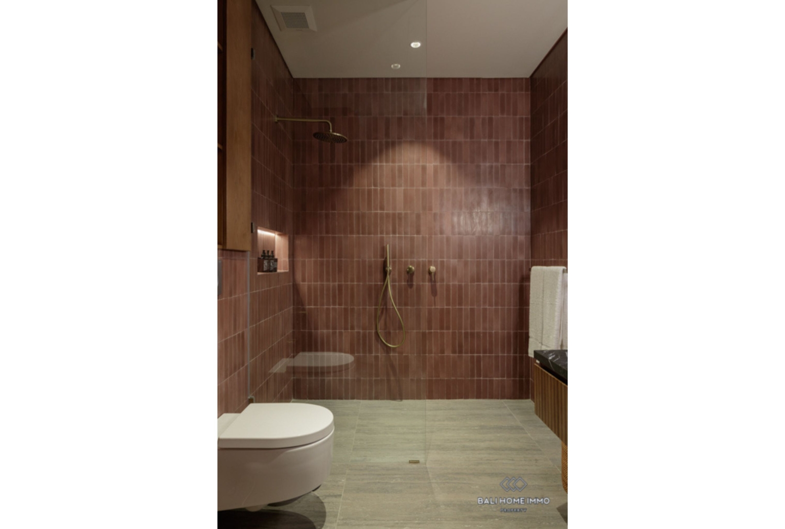 Apartemen penthouse 2 kamar off-plan dijual hak sewa di tepi pantai Pererenan, Bali. view 17