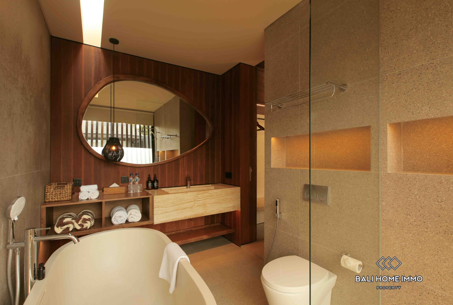 Modern Villa 2 kamar dijual di Bali Berawa view 17