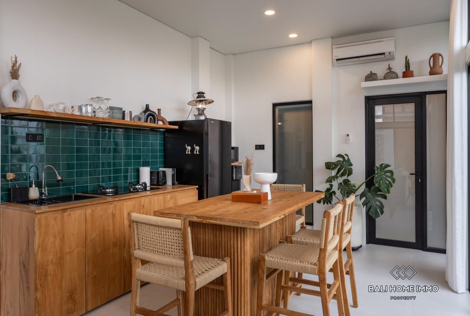 Villa sur plan de 2 chambres à vendre en pleine propriété à Bali Pererenan - Tumbak Bayuh view 6