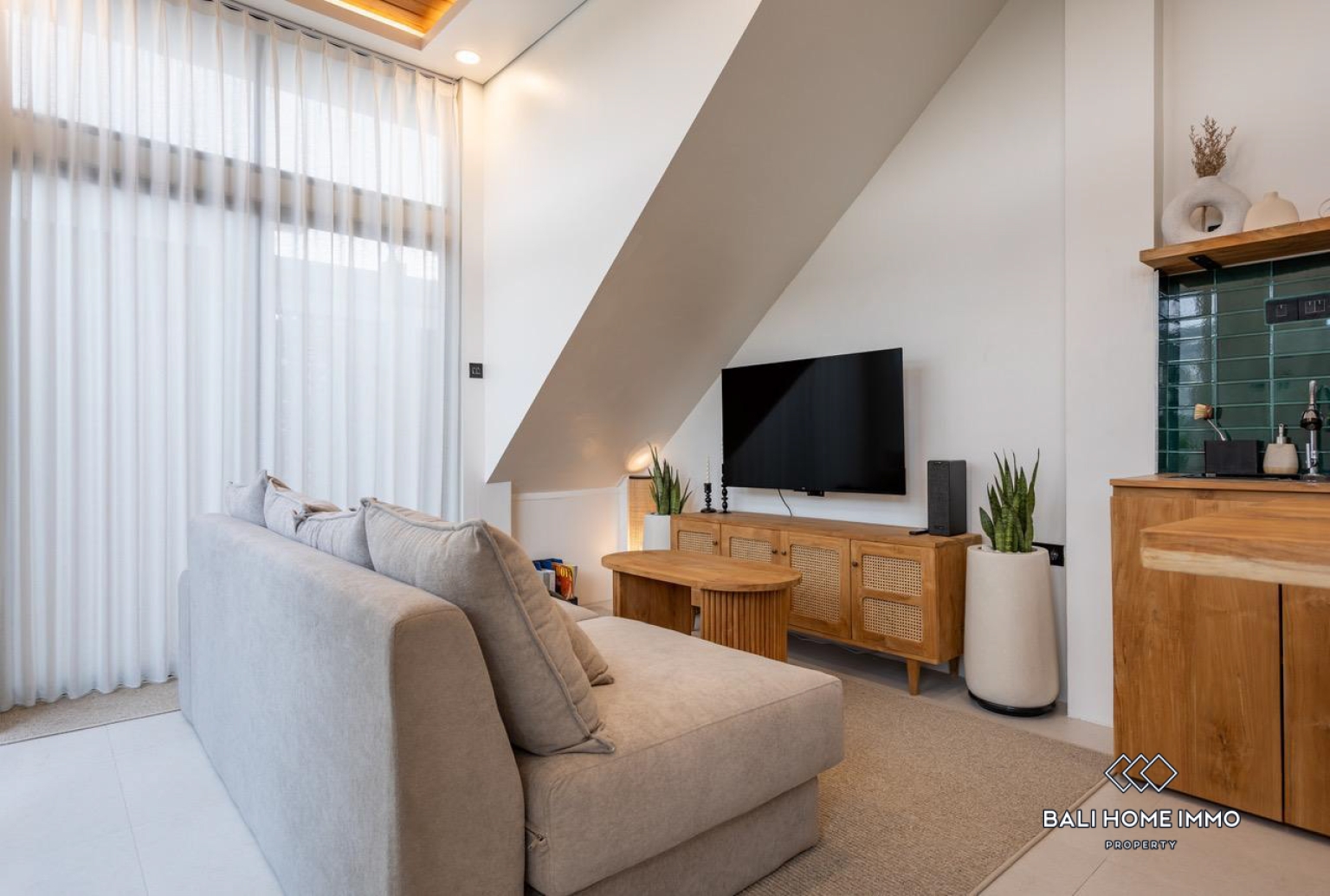 Villa sur plan de 2 chambres à vendre en pleine propriété à Bali Pererenan - Tumbak Bayuh view 3