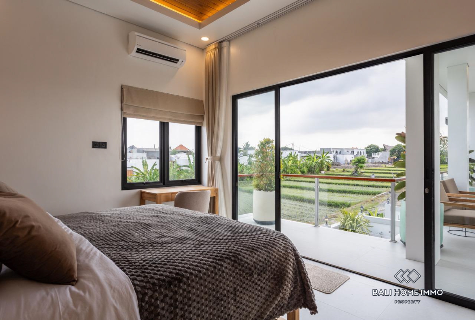Villa sur plan de 2 chambres à vendre en pleine propriété à Bali Pererenan - Tumbak Bayuh view 9