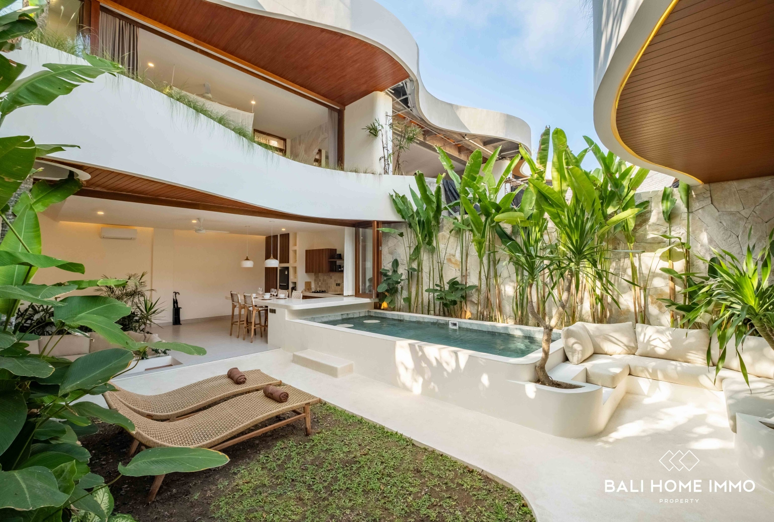 VILLA SUR PLAN DE 2 CHAMBRES AVEC VUE OCÉAN À VENDRE À ULUWATU PRÈS DE LA PLAGE D'ALILA view 2