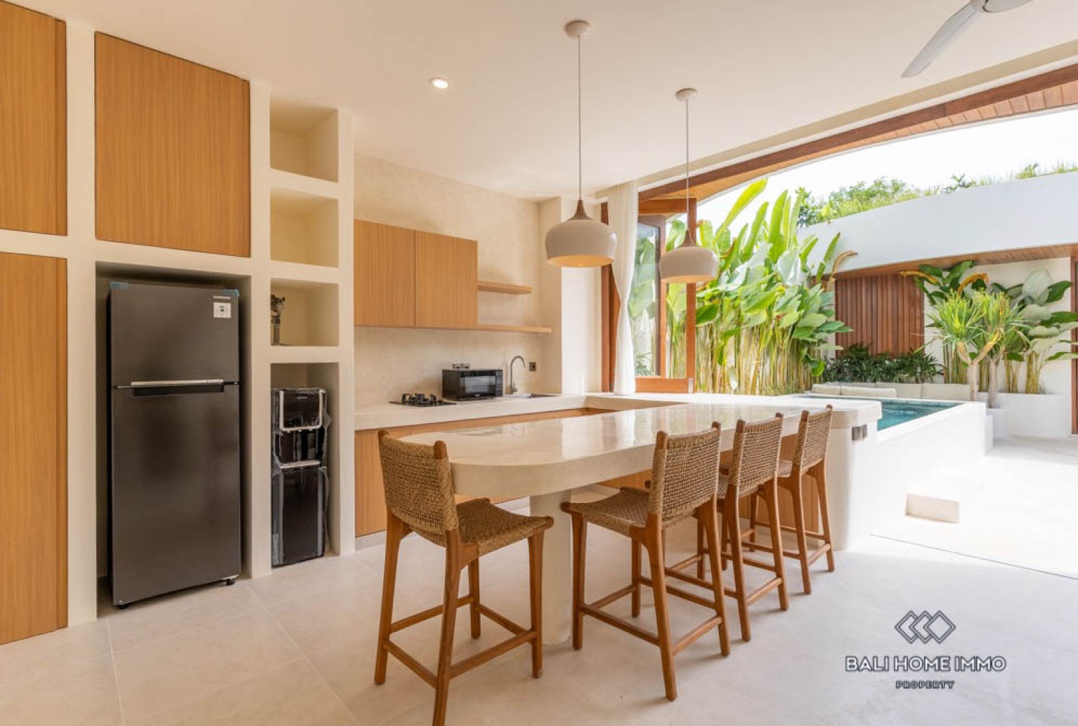 VILLA SUR PLAN DE 2 CHAMBRES AVEC VUE OCÉAN À VENDRE À ULUWATU PRÈS DE LA PLAGE D'ALILA view 3