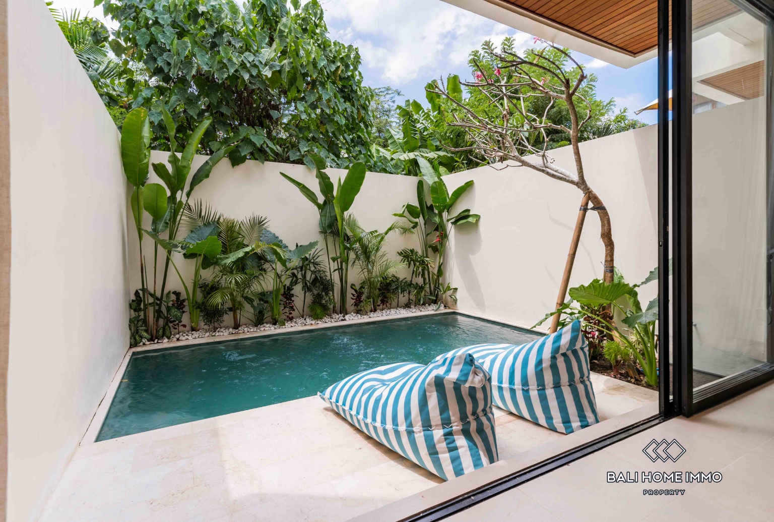 3 Bedroom Bohemian Villa For Sale in Tumbak Bayuh Pererenan view 22