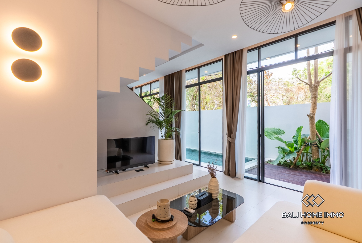 BEAUTIFUL 3 BEDROOM VILLA FOR SALE LEASEHOLD and Freehold IN UNGASAN view 6