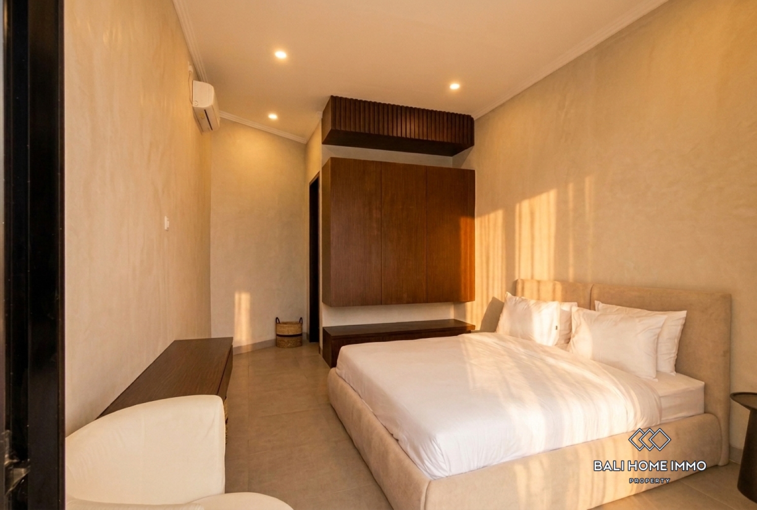 Villa neuve de 3 chambres à vendre en bail emphytéotique à Bali Cemagi Seseh view 10