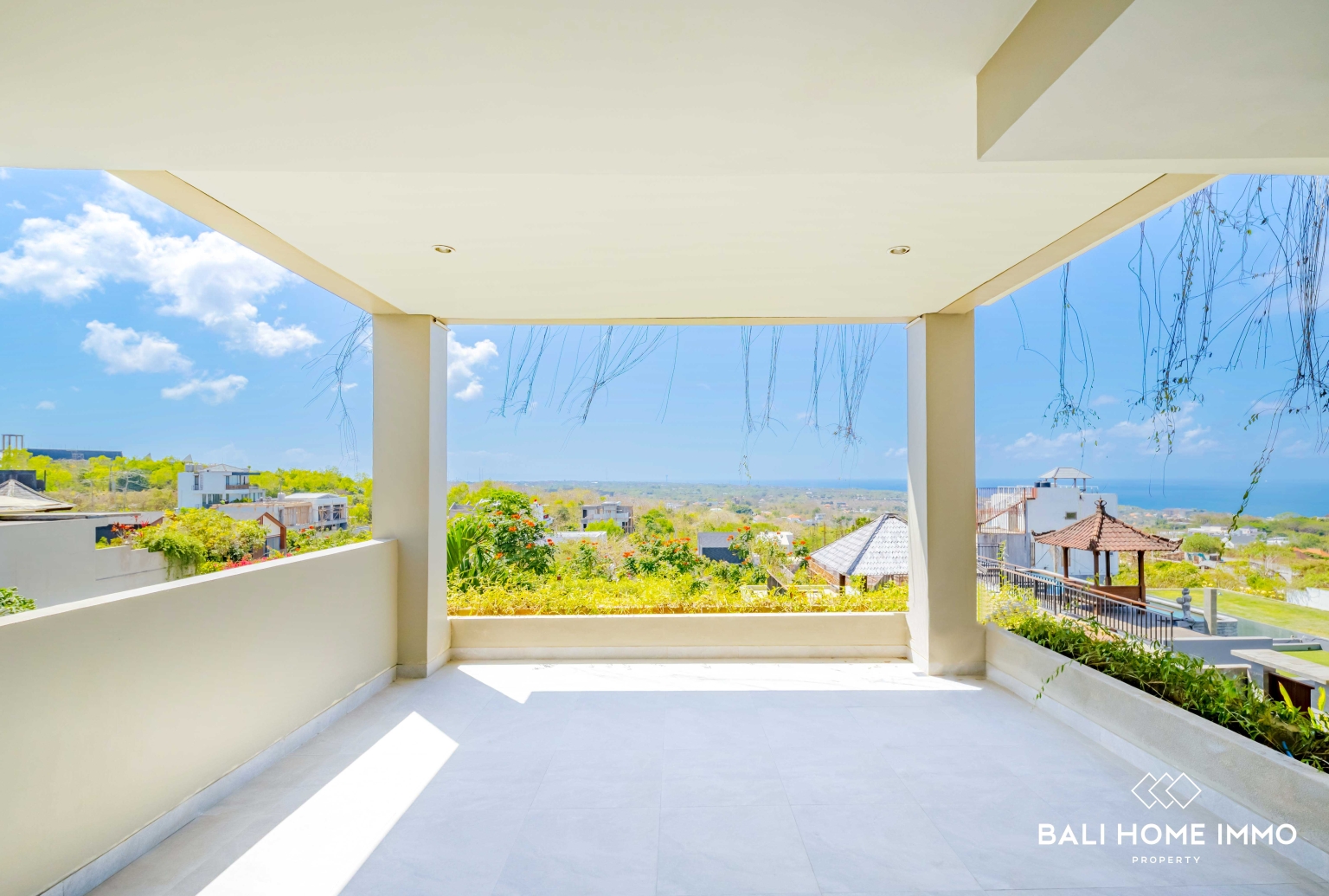Villa de 4 chambres avec vue sur l'océan, à vendre à Ungasan view 24