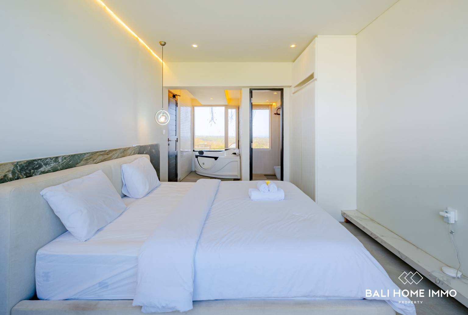 Villa de 4 chambres avec vue sur l'océan, à vendre à Ungasan view 16