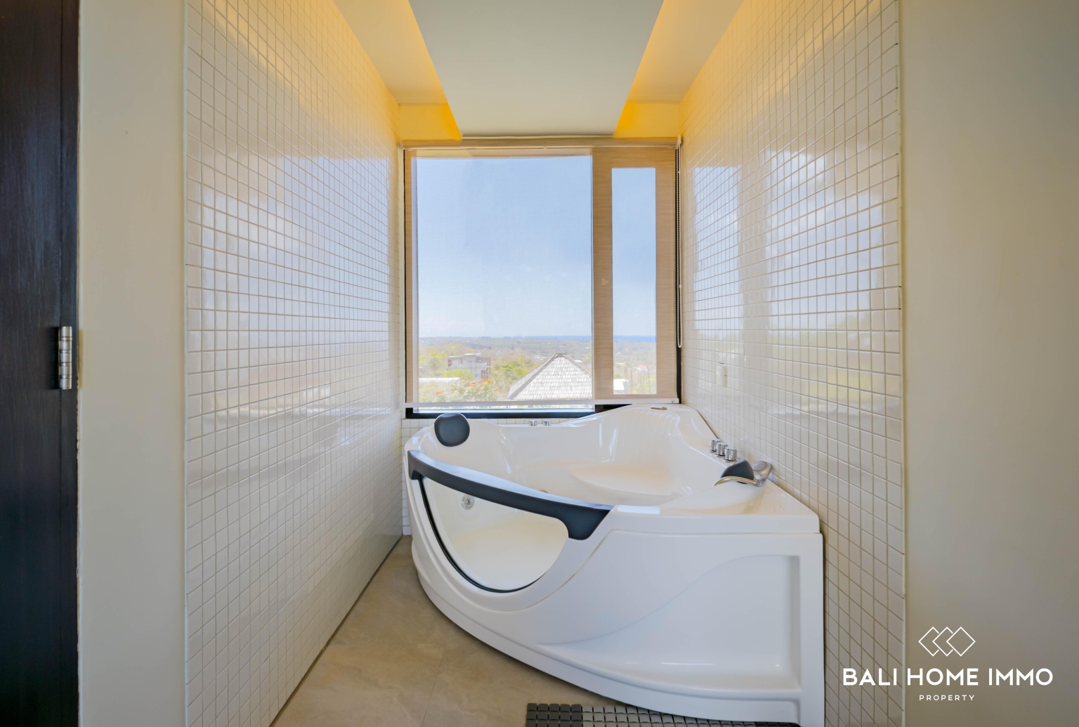 Villa de 4 chambres avec vue sur l'océan, à vendre à Ungasan view 23