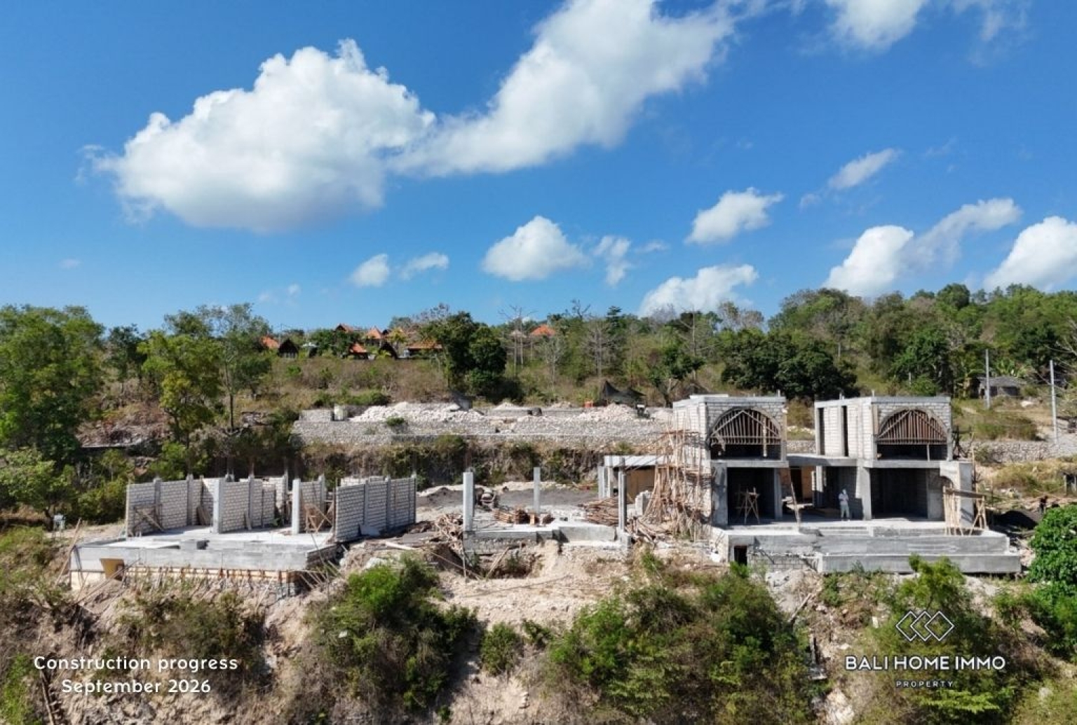 Villa sur plan de 4 chambres avec vue sur l'océan à vendre en bail à Nusa Penida Bali view 17