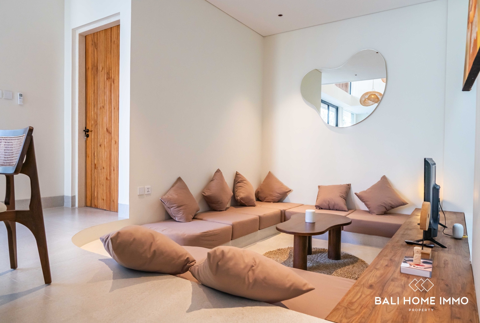 Villa baru dengan 4 kamar untuk dijual dan disewa di Seminyak. view 4