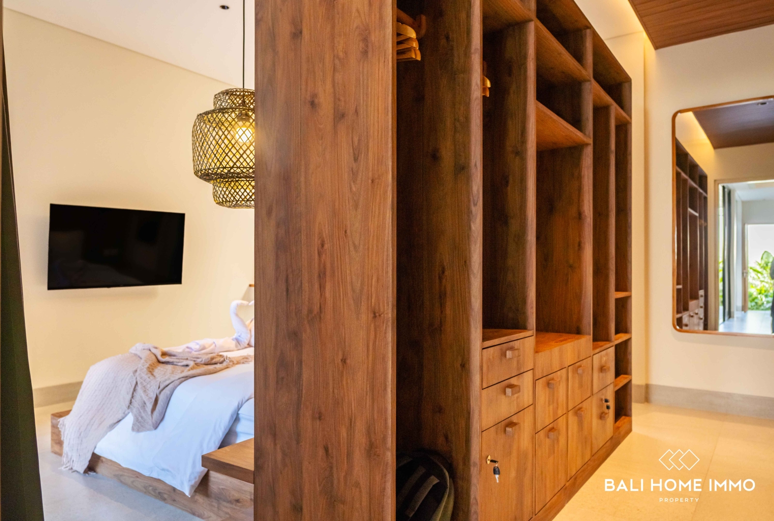 Villa baru dengan 4 kamar untuk dijual dan disewa di Seminyak. view 16