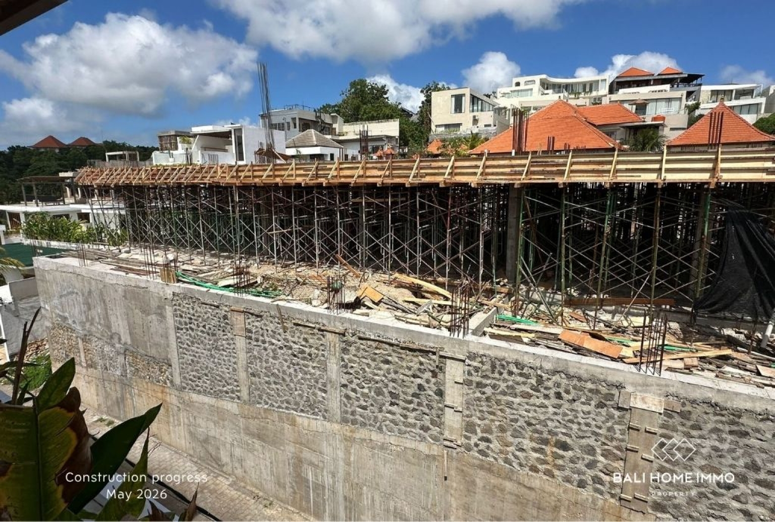 Villa de 5 chambres sur plan avec vue sur l'océan à vendre en bail emphytéotique à Bingin view 32