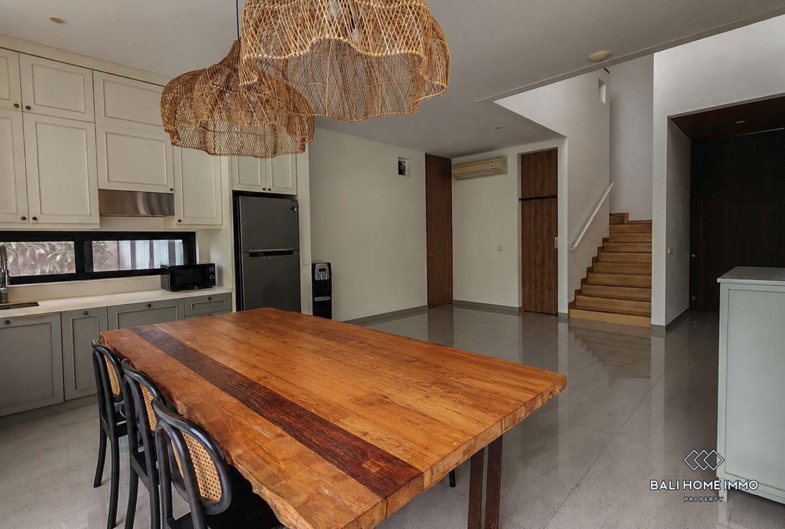 Off-plan Beautiful 4 Bedrooms Family villa inside a complex for sale in Bali, Sanur view 5