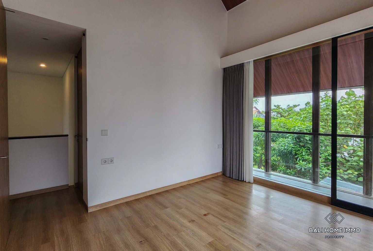 Off-plan Beautiful 4 Bedrooms Family villa inside a complex for sale in Bali, Sanur view 11