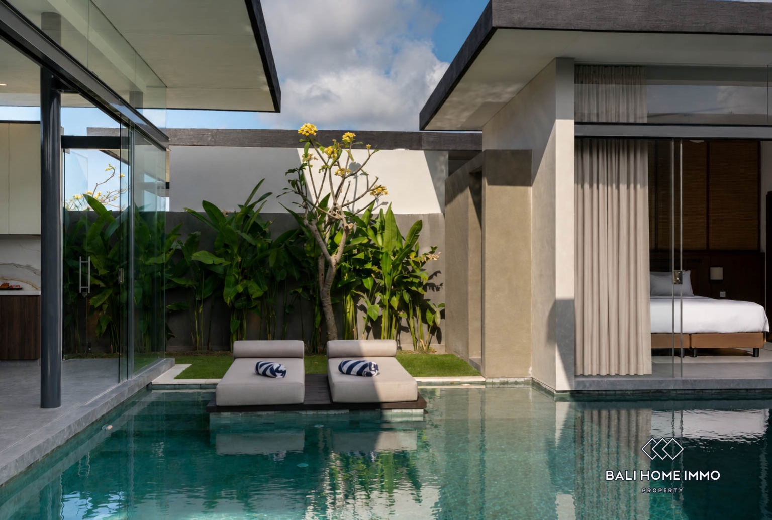 Villa Modern 2 Kamar untuk Dijual Dekat Pantai Jimbaran – Investasi Pesisir yang Langka view 4