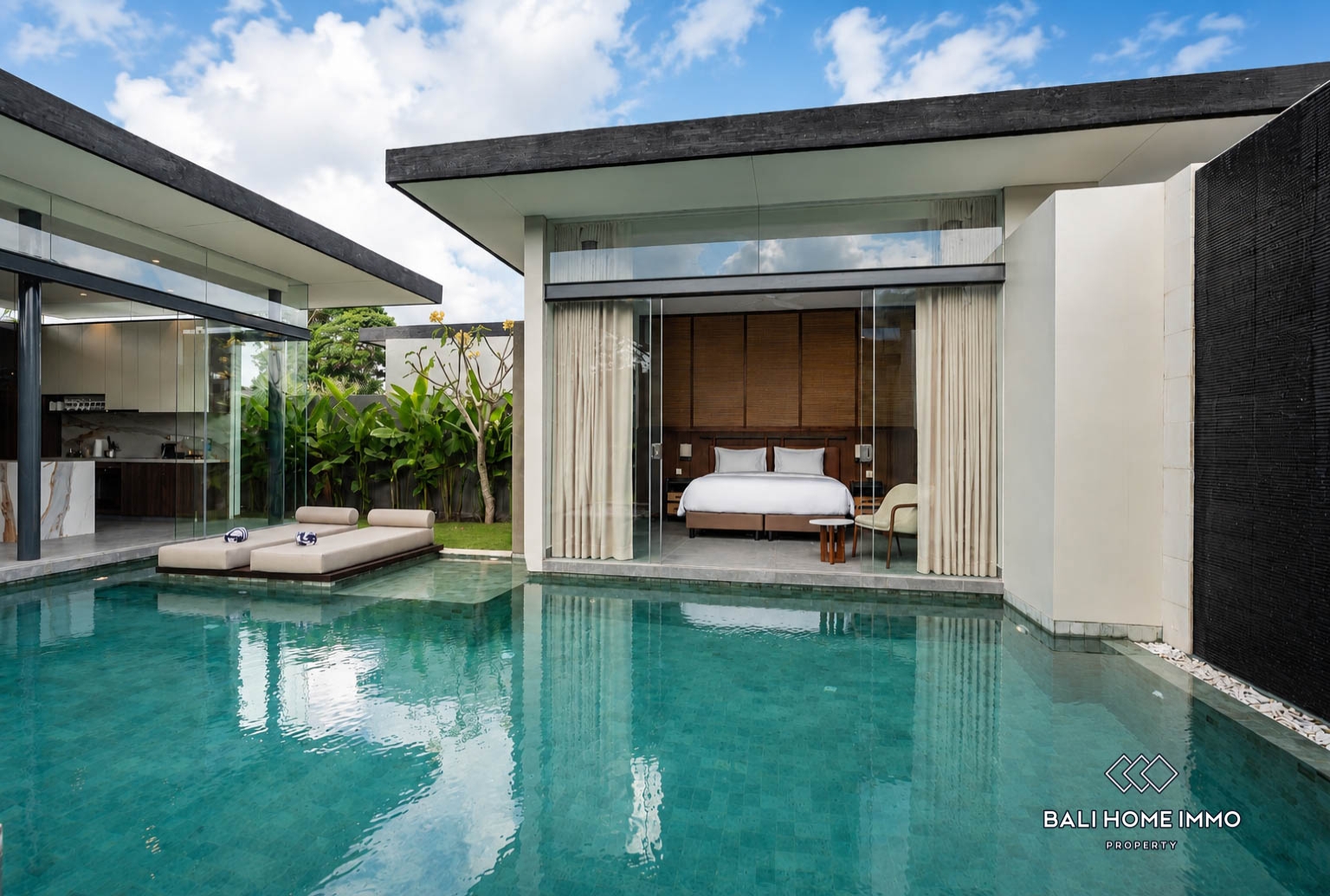 Villa Modern 2 Kamar untuk Dijual Dekat Pantai Jimbaran – Investasi Pesisir yang Langka view 3