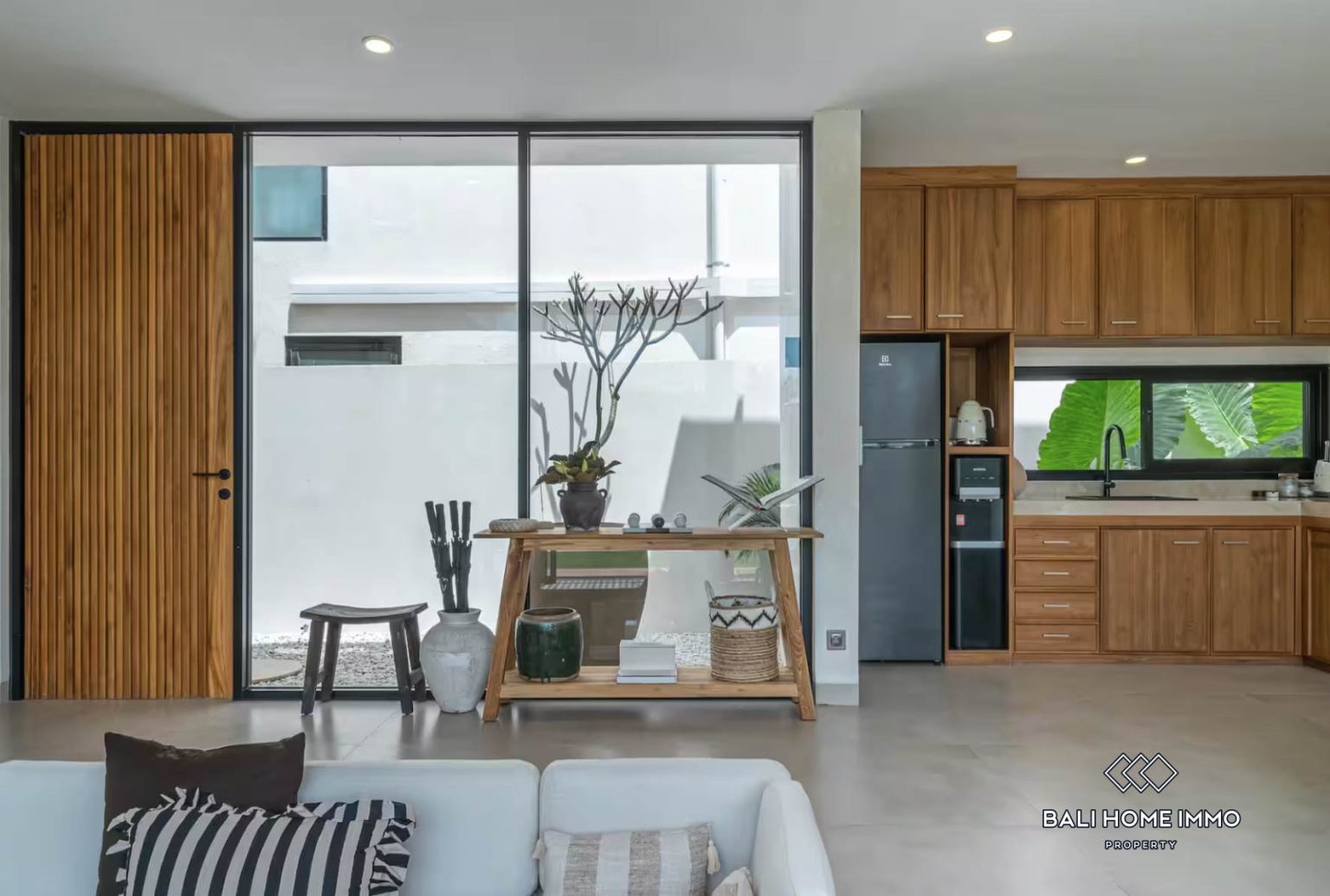 Vila Tropis 2 Kamar Tidur Off Plan Dijual di Bingin view 5
