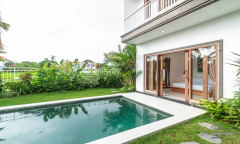 Image 2 from 3 Bedroom Villa For Sale Leasehold & Long Term Rental in Batu Bolong