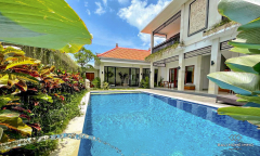 Image 2 from 4 Bedroom Villa For Monthly Rental in Berawa