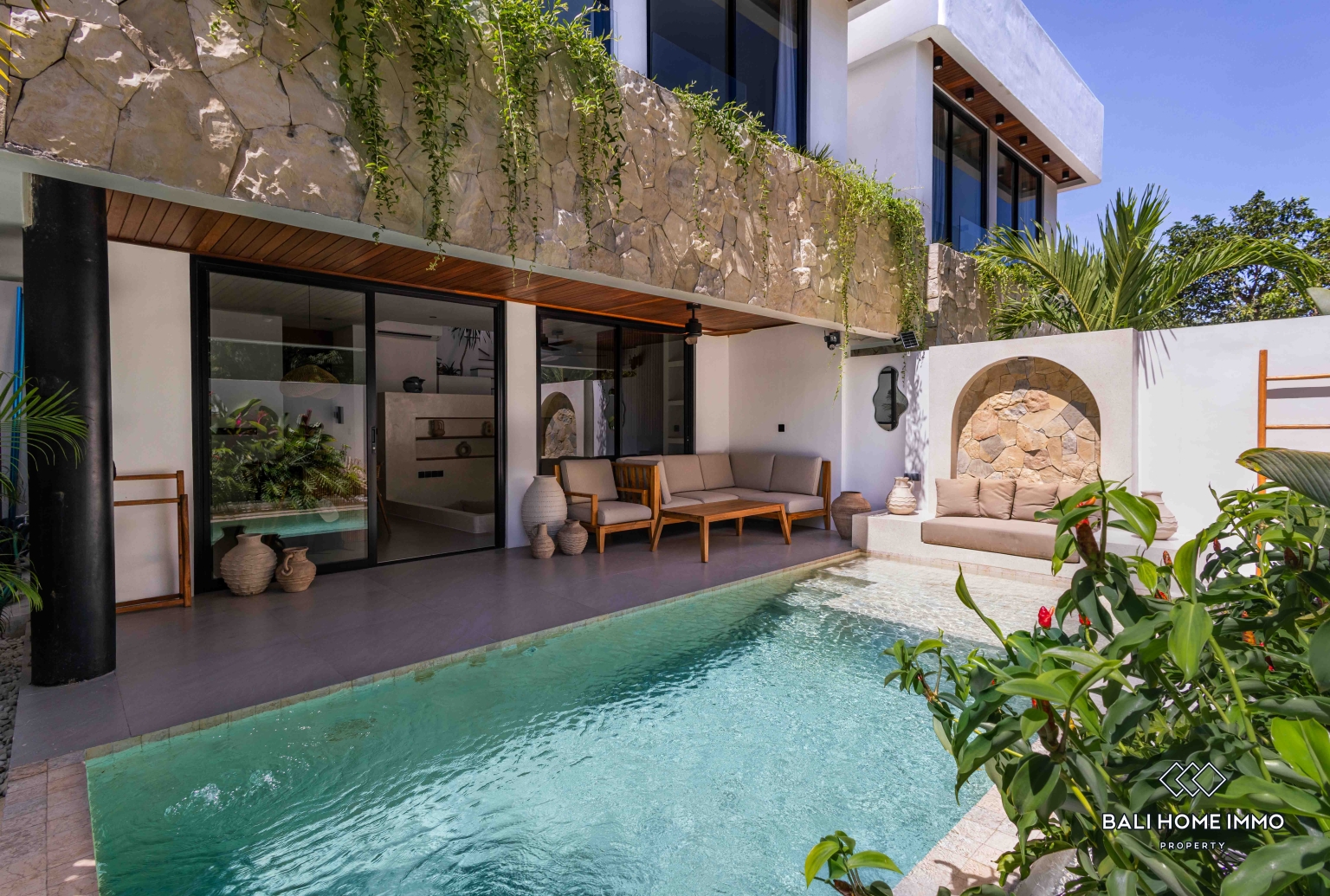 PEACEFUL 2 BEDROOMS VILLA FOR YEARLY AND MONTHLY RENTAL IN ULUWATU - NYANG NYANG view 2