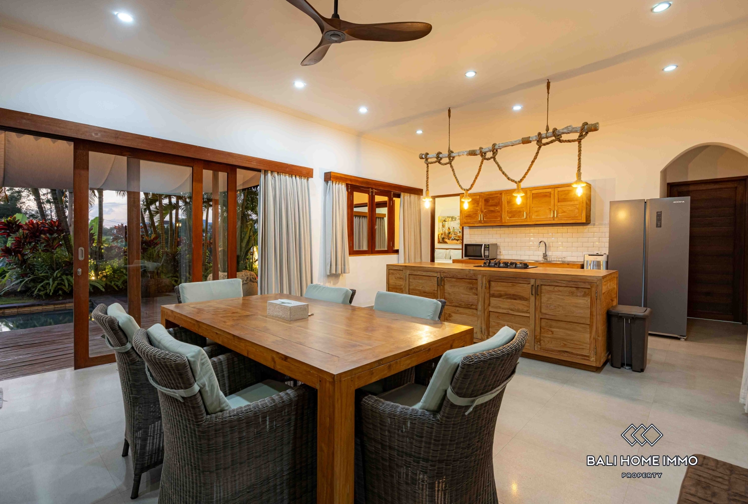 Peaceful 3 Bedroom Leasehold Villa with Rice Field Views in Babakan, Canggu view 5