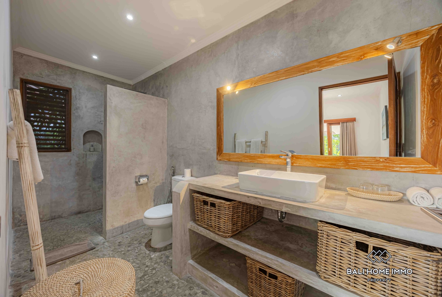 Peaceful 3 Bedroom Leasehold Villa with Rice Field Views in Babakan, Canggu view 16