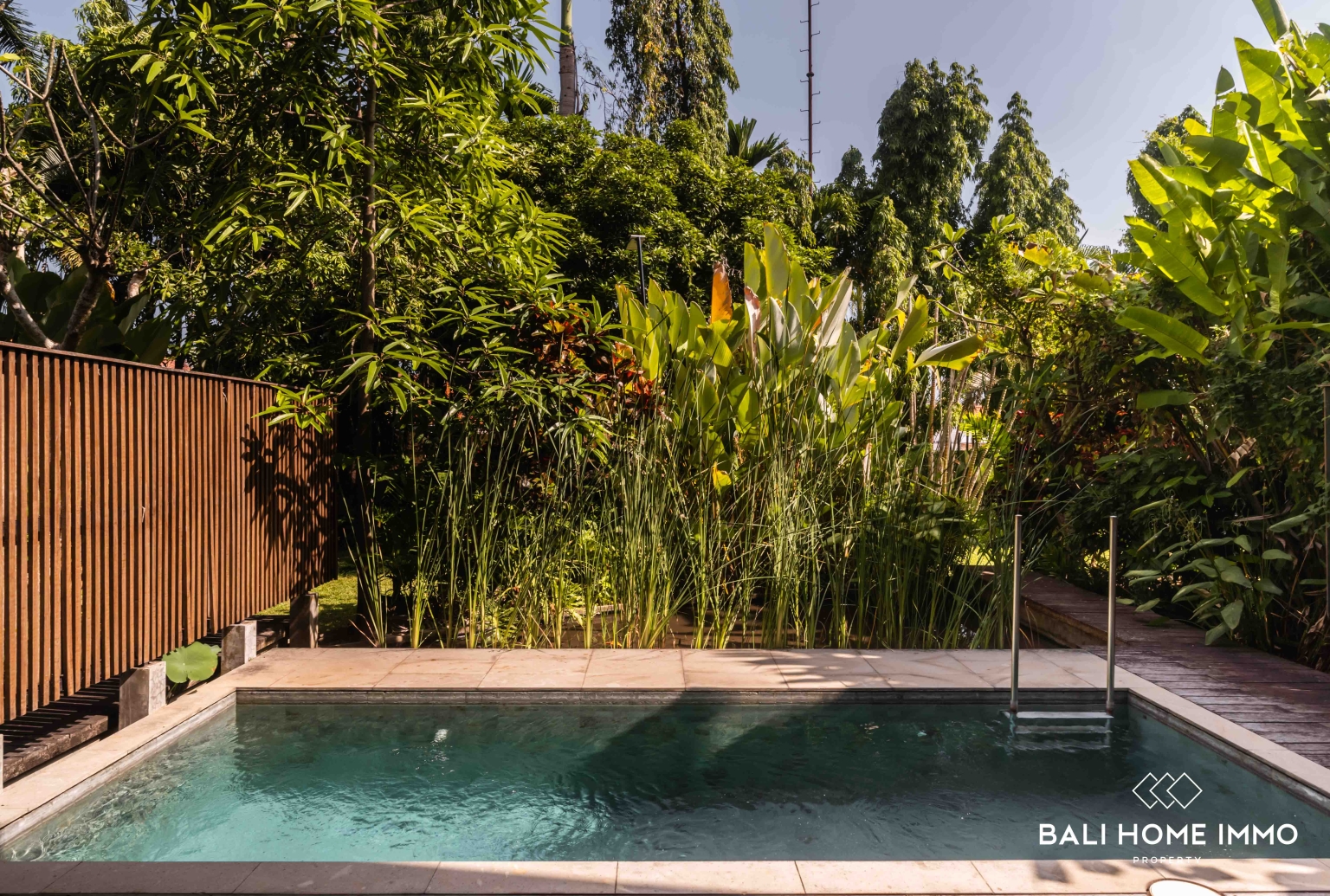 Peaceful 4 Bedroom Villa for Freehold Sale in Berawa Bali view 31