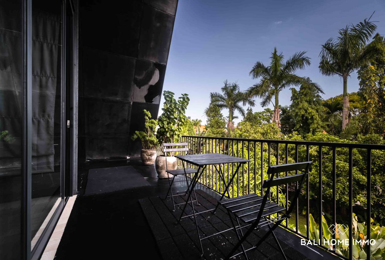 Peaceful 4 Bedroom Villa for Freehold Sale in Berawa Bali view 29