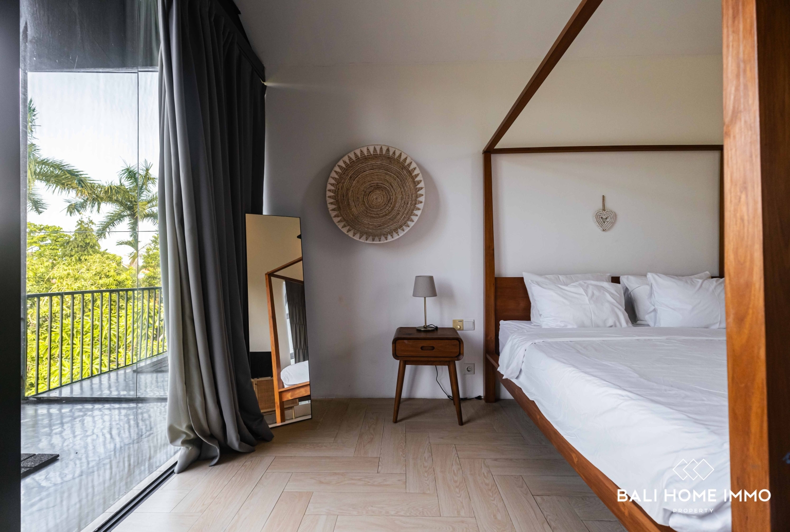 Peaceful 4 Bedroom Villa for Freehold Sale in Berawa Bali view 14