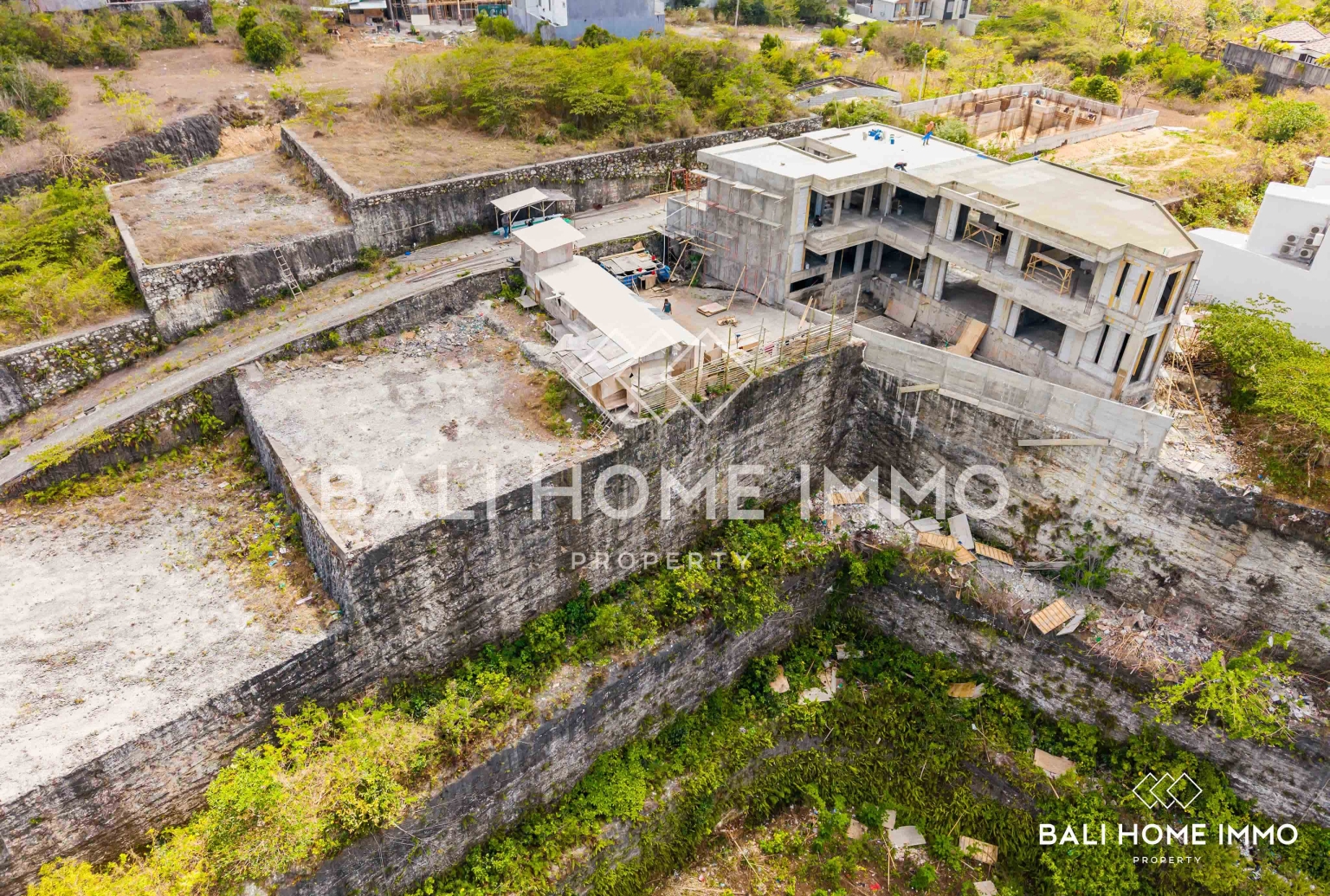 Peaceful Freehold Land for Sale with Unobstructed Ocean View in Ungasan view 2