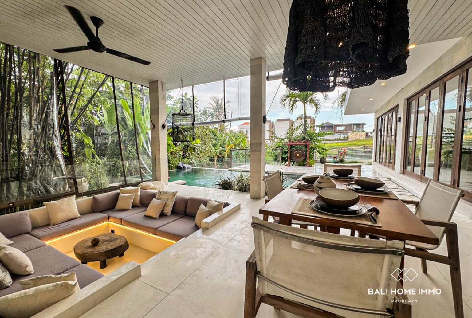 Pink Zone Ricefield View 2-Bedroom Villa for Sale in Cemagi view 3