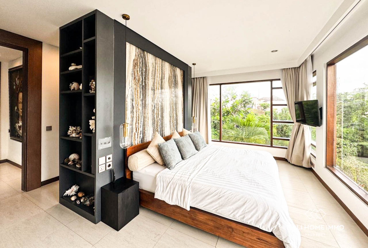 Pink Zone Ricefield View 2-Bedroom Villa for Sale in Cemagi view 8