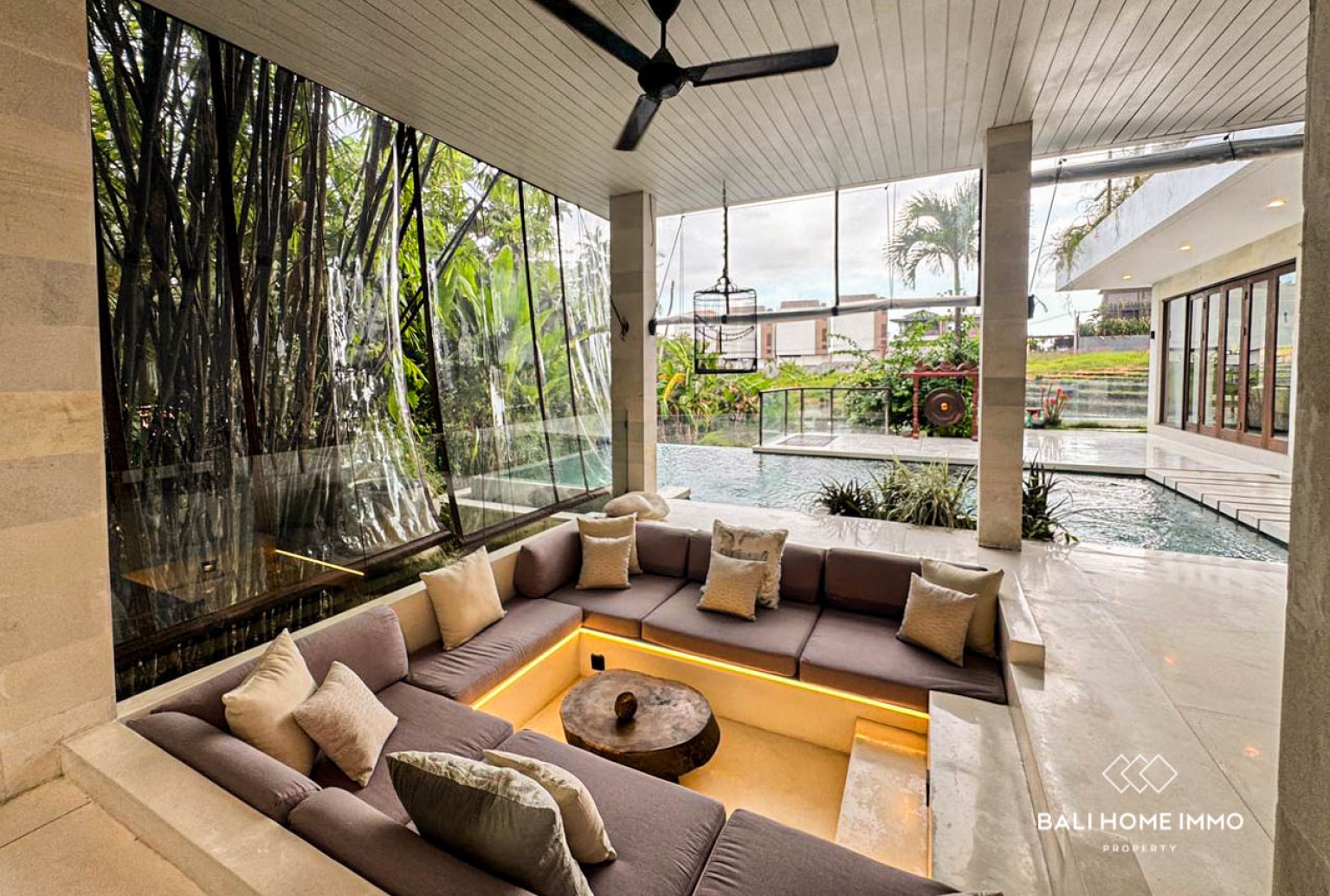 Pink Zone Ricefield View 2-Bedroom Villa for Sale in Cemagi view 2